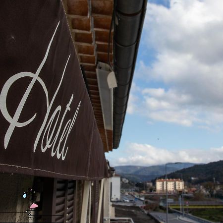 孔特 La Petite Contoise酒店 外观 照片